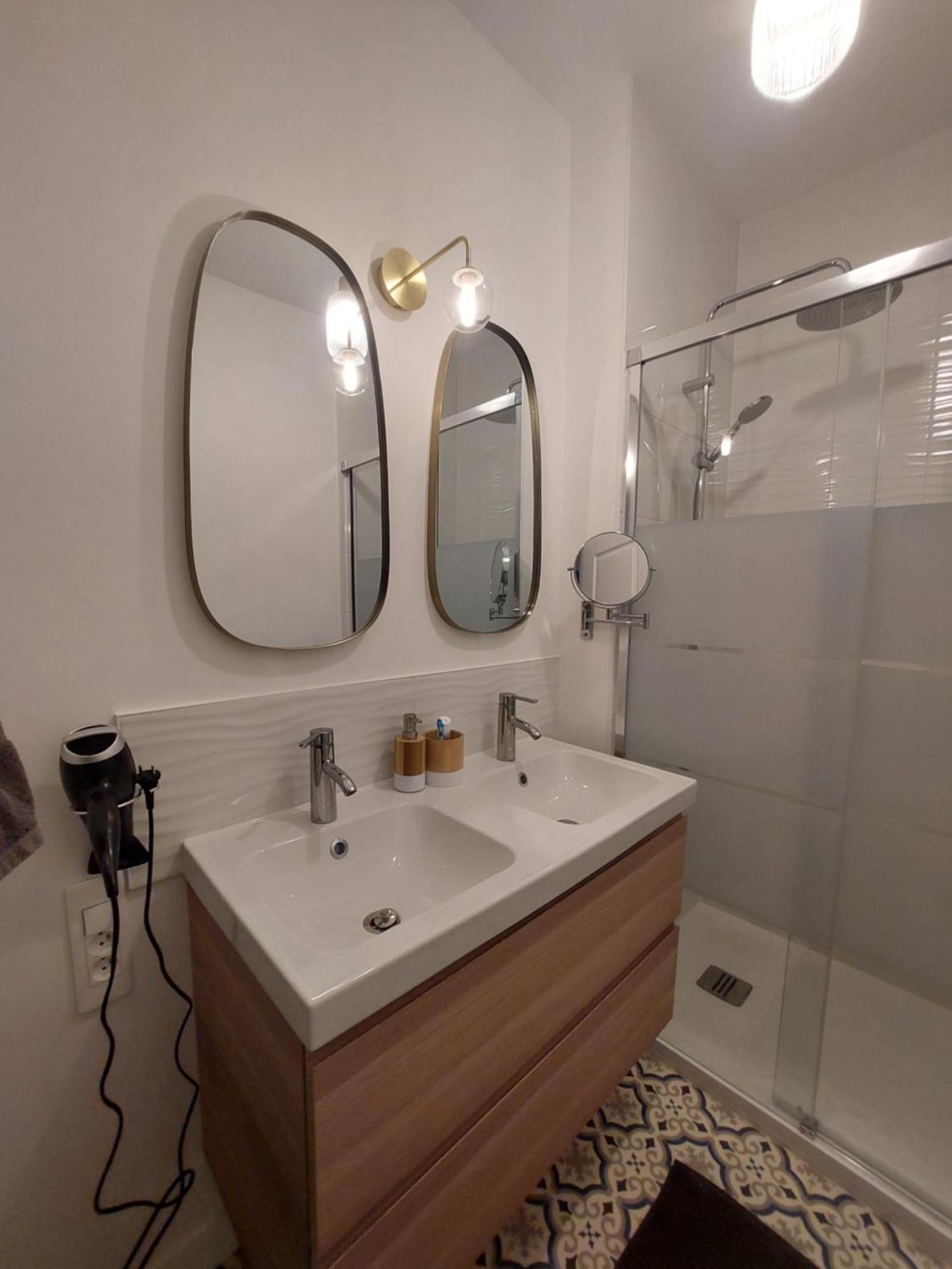 "O Tour'S Angels" A Cote Apartment Tours Ruang foto